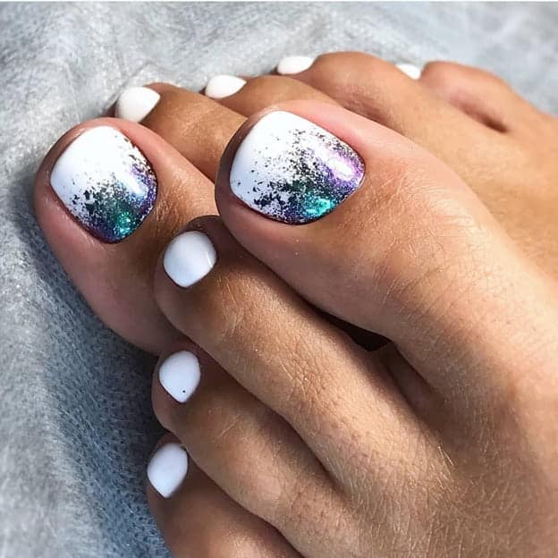 21 Glamorous Pedicure Designs for Women to Try (2023) SheIdeas