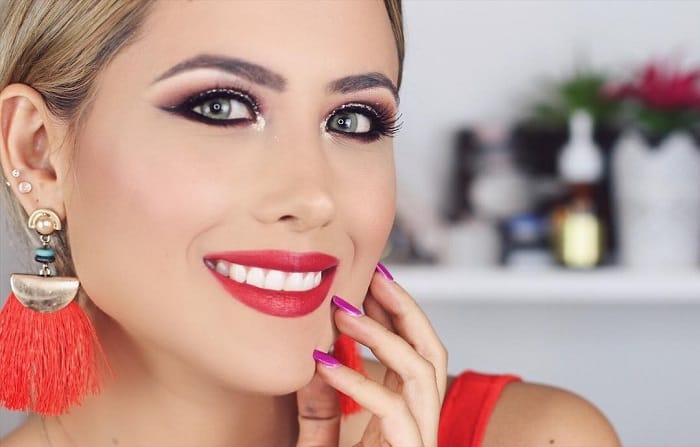 red dress makeup looks for women