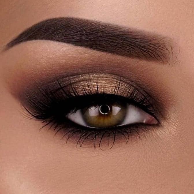 metalic brown smokey eye look