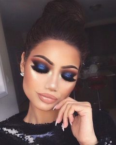 Makeup for Blue Dress: 10 Ideas to Make You Look Stunning – SheIdeas