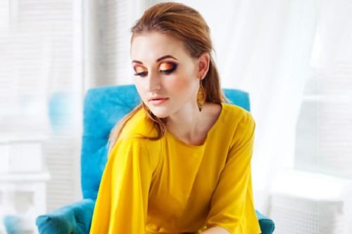 8 Makeup Looks to Kill It in That Yellow Dress