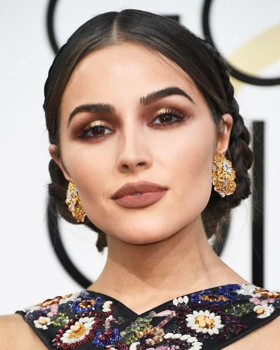 50 Popular Smokey Eye Makeup Looks To Try In 2021 NOLOND