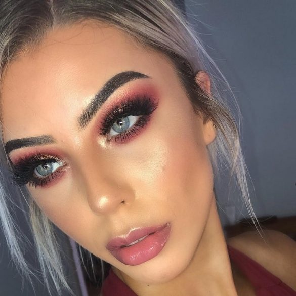 Popular Smokey Eye Makeup Looks To Try In Nolond