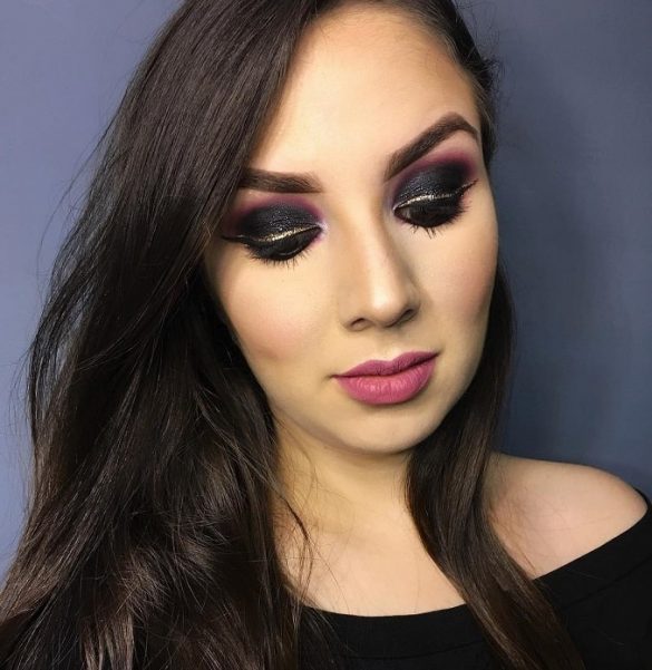 50 Popular Smokey Eye Makeup Looks To Try In 2021 NOLOND