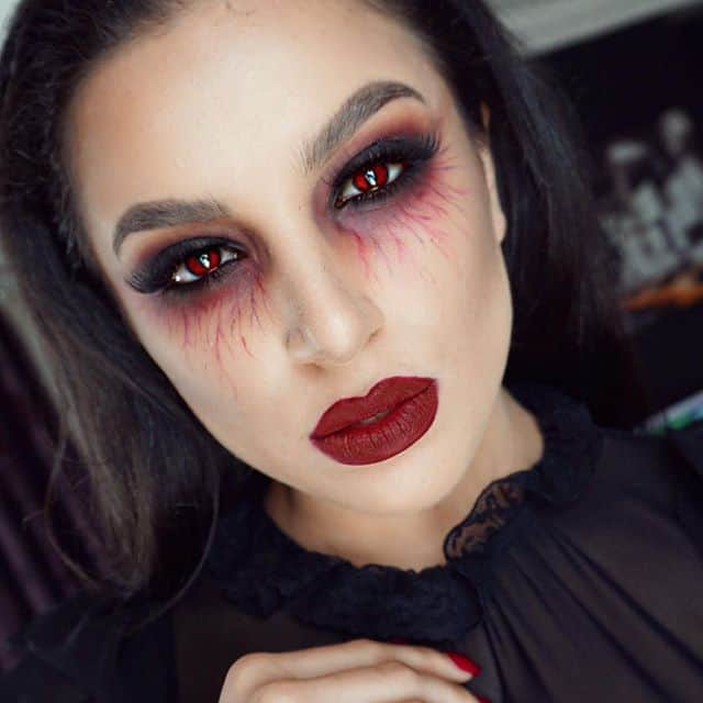 vampire makeup looks for girls