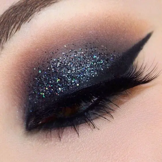 black glitter eye makeup